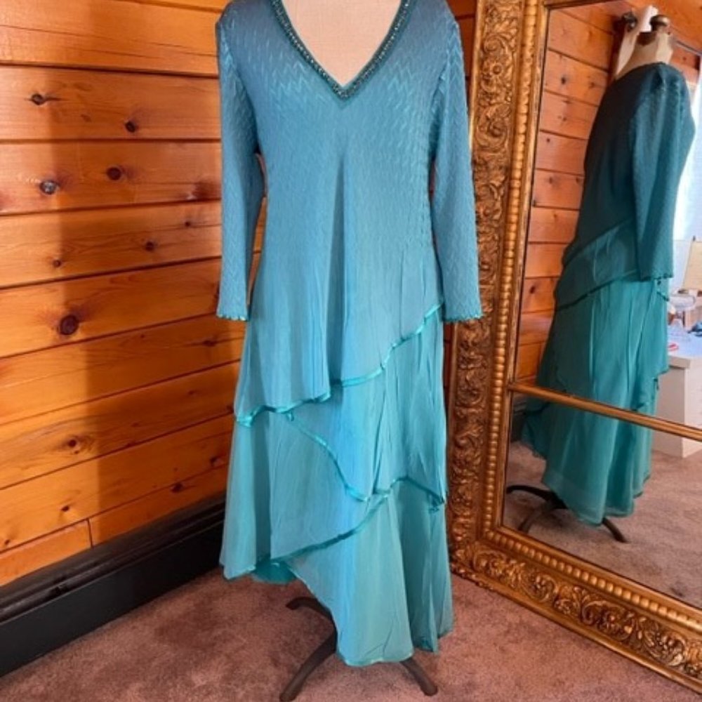 Komarov V-Neck dress